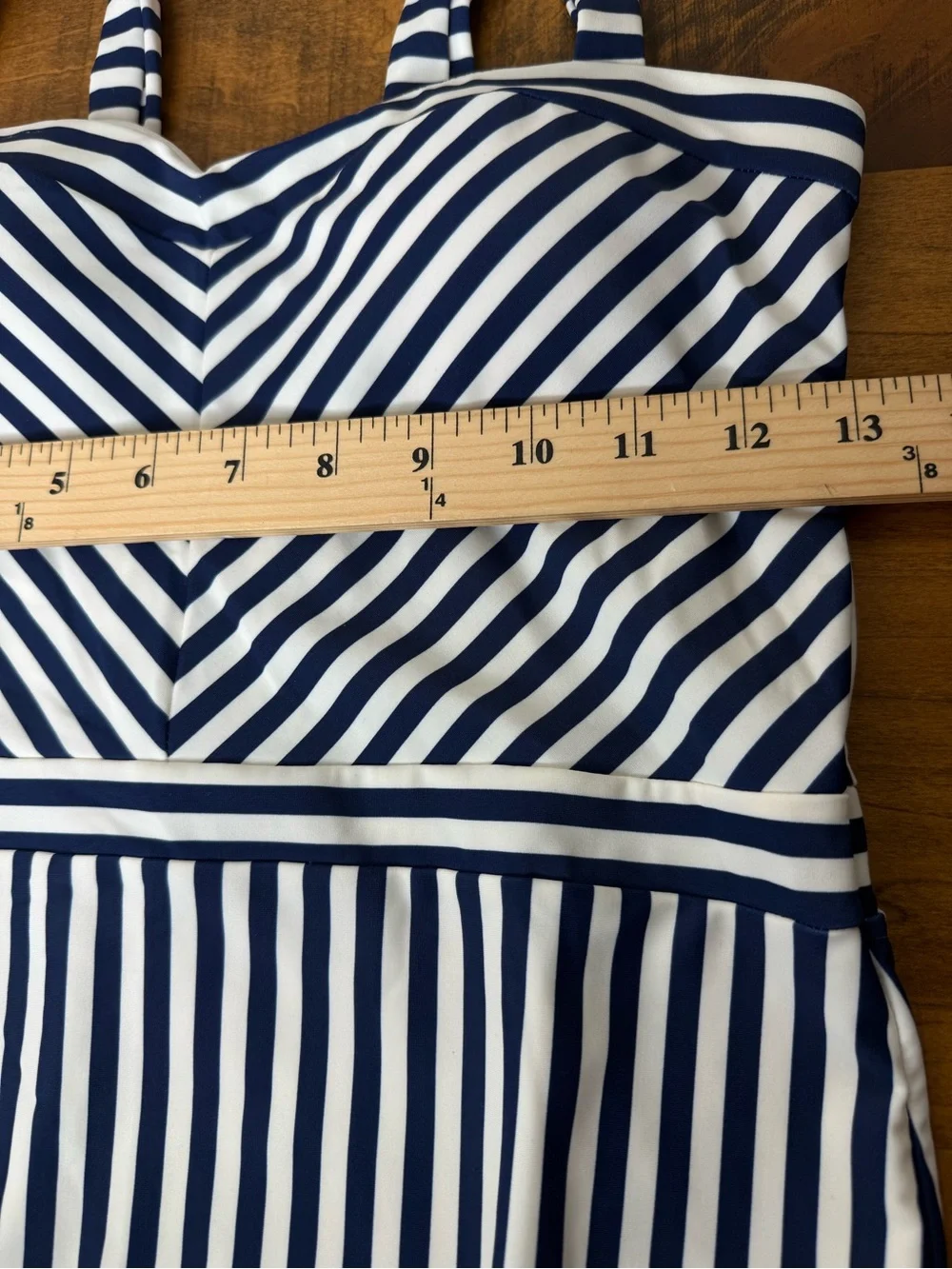 BODEN Women’s Clean Sweetheart Swimsuit Navy and Ivory Stripe Size 8R New - Picture 5 of 10
